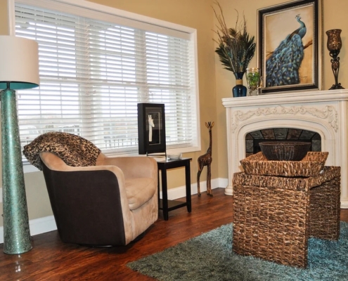 Sterling Ridge Apartments Living Room Detail