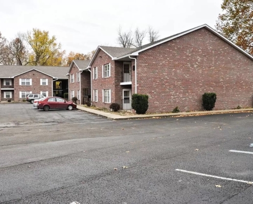 Bridgeport Landing Apartments Exterior and Parking Lot Detail