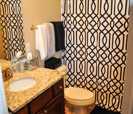 Sterling Ridge Apartments Bathroom Detail